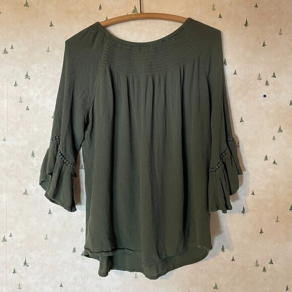 Westport Green Women's 3/4 Sleeve Blouse - Picture 2 of 3